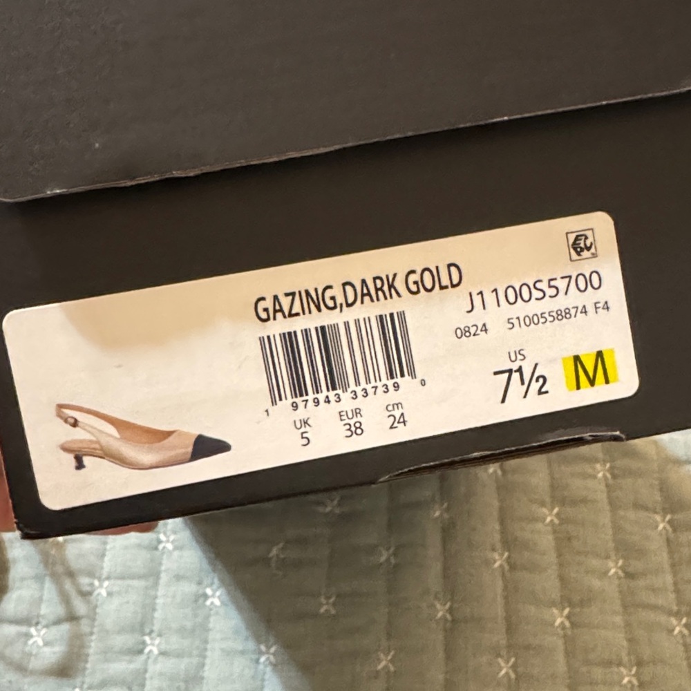Naturalizer Gold and Black Slingback Heels - Picture 3 of 3